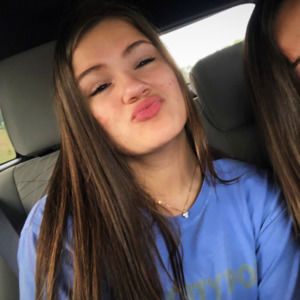 Meet your Posher, Anna